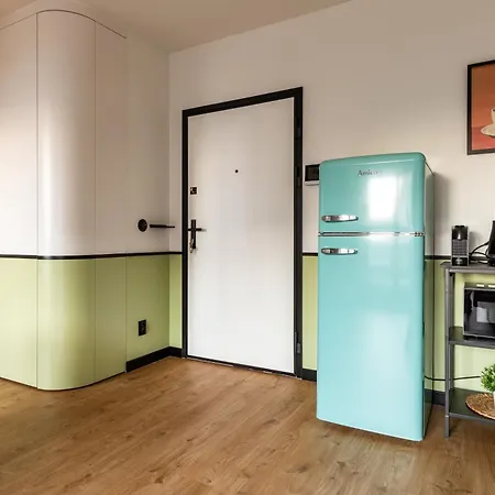 Marina Superior By Bookinghost